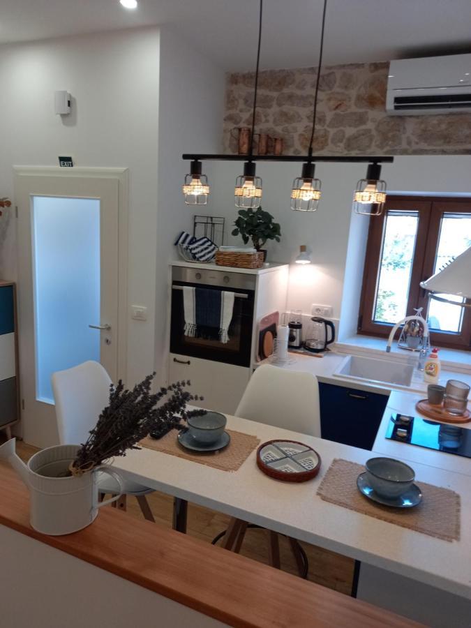 Torkul Lägenhet Šibenik Exteriör bild