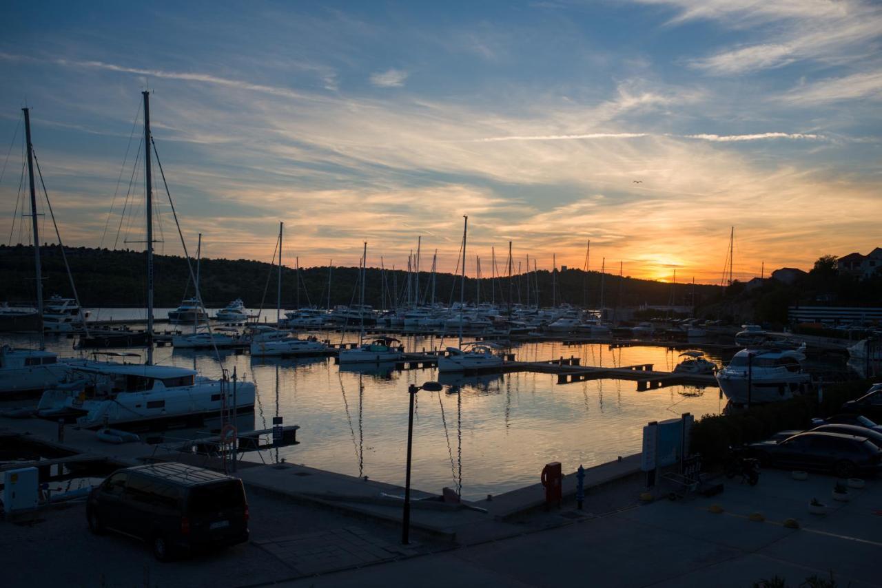 Torkul Lägenhet Šibenik Exteriör bild
